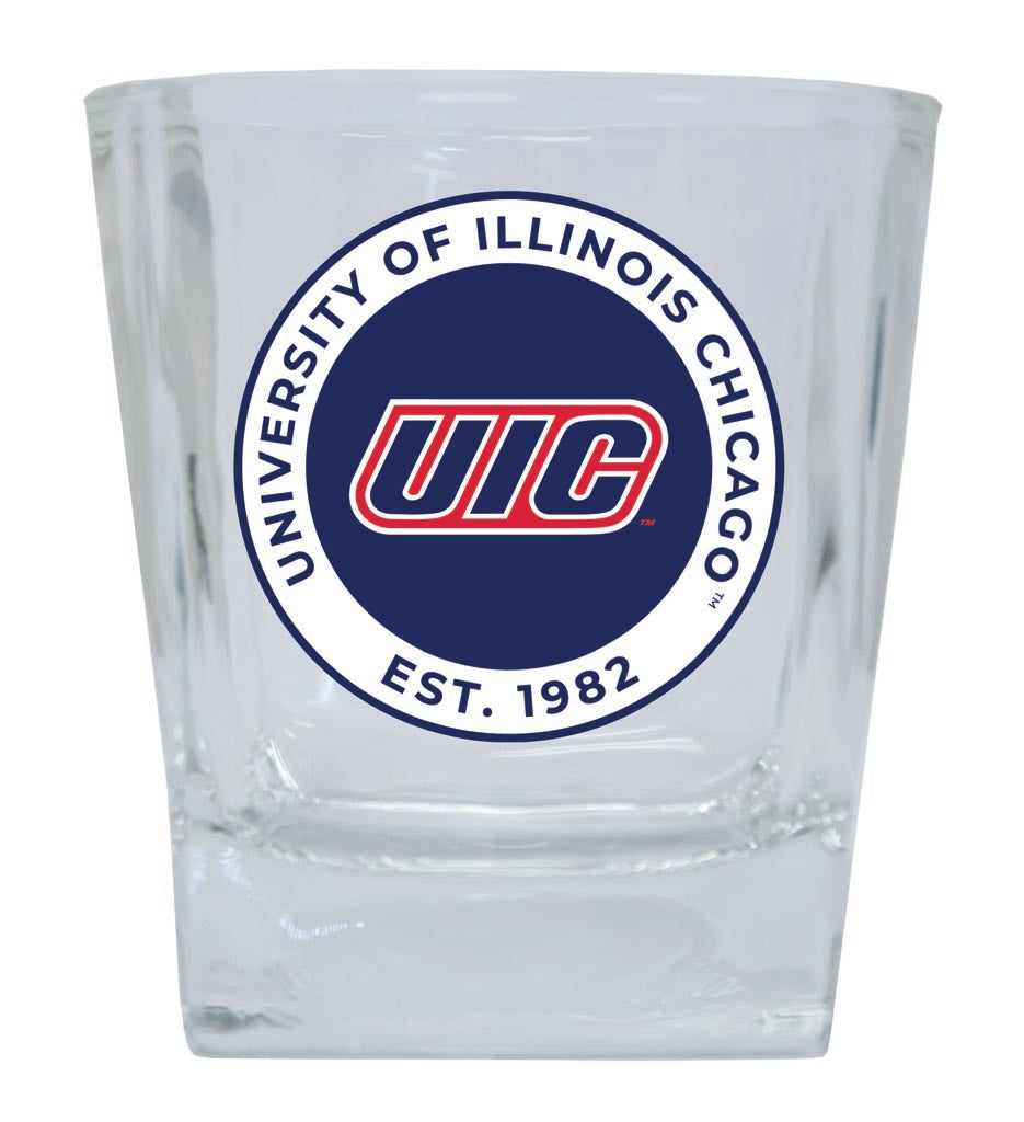 University of Illinois at Chicago 10 oz Whiskey Rocks Glass Circle Design Officially Licensed Collegiate Product