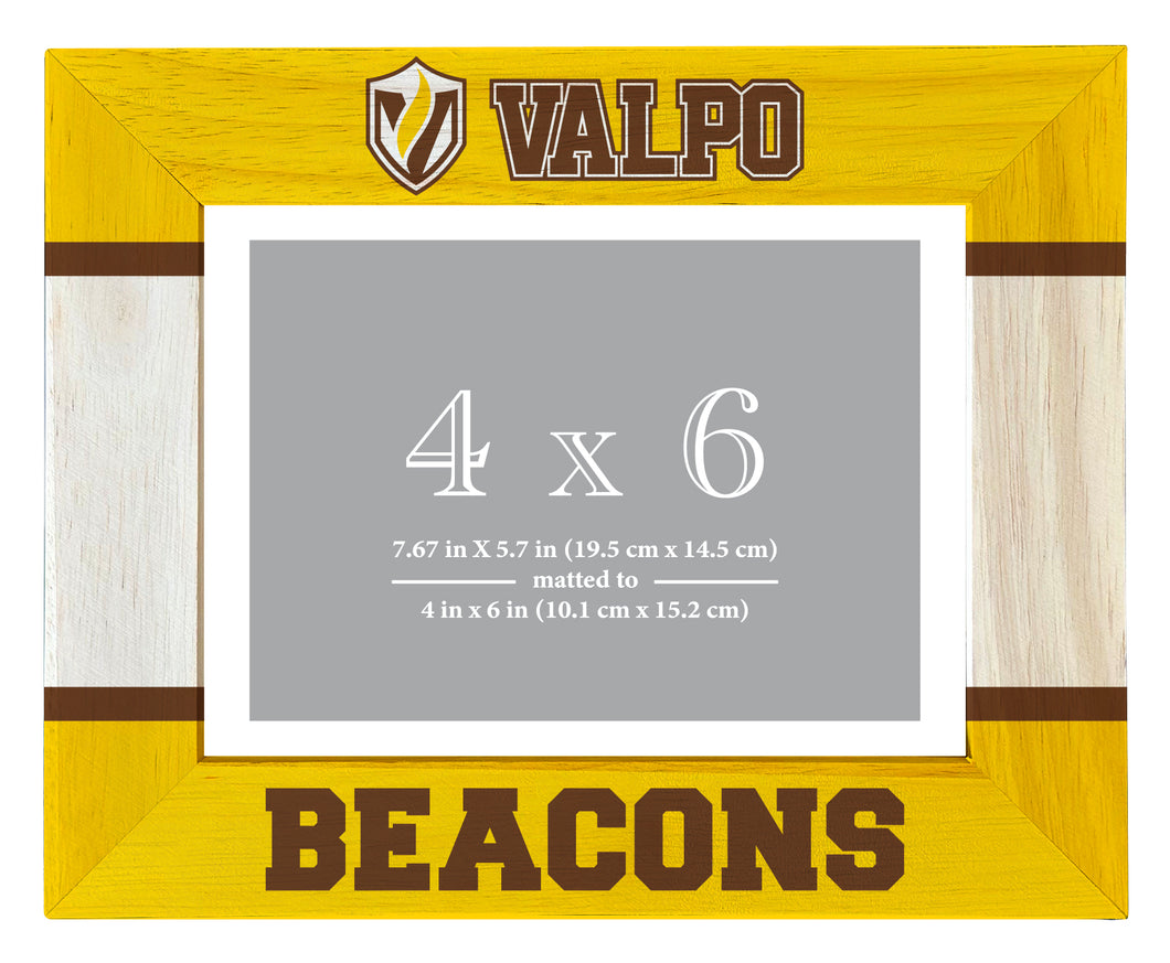 Valparaiso University Wooden Photo Frame - Customizable 4 x 6 Inch - Elegant Matted Display for Memories