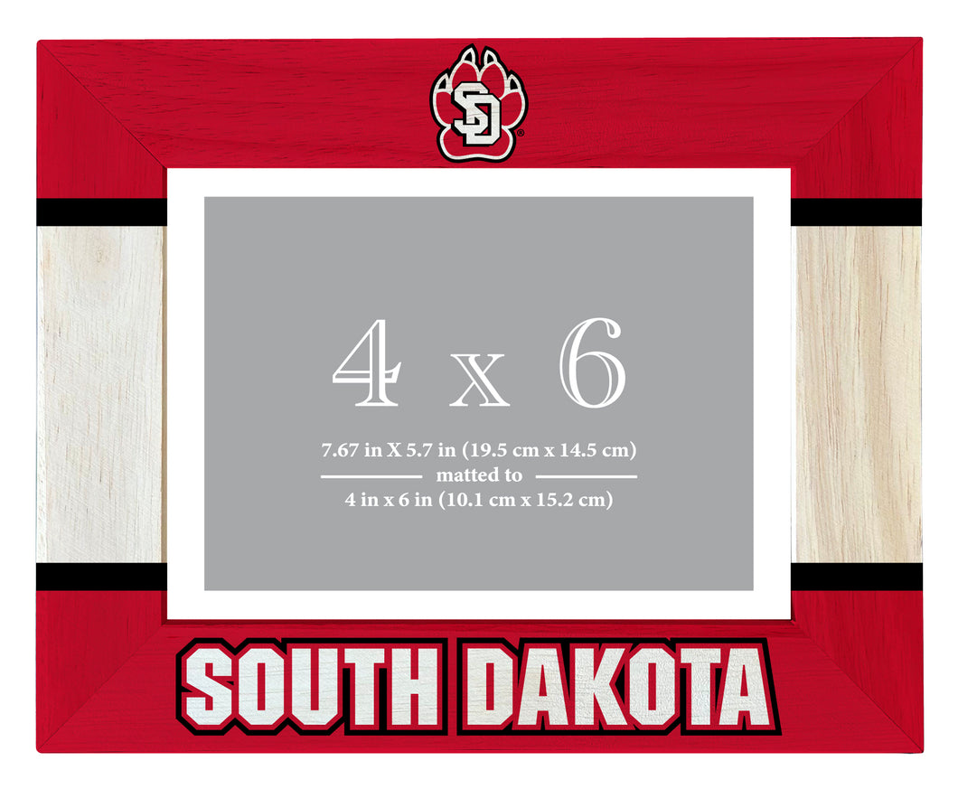 South Dakota Coyotes Wooden Photo Frame - Customizable 4 x 6 Inch - Elegant Matted Display for Memories